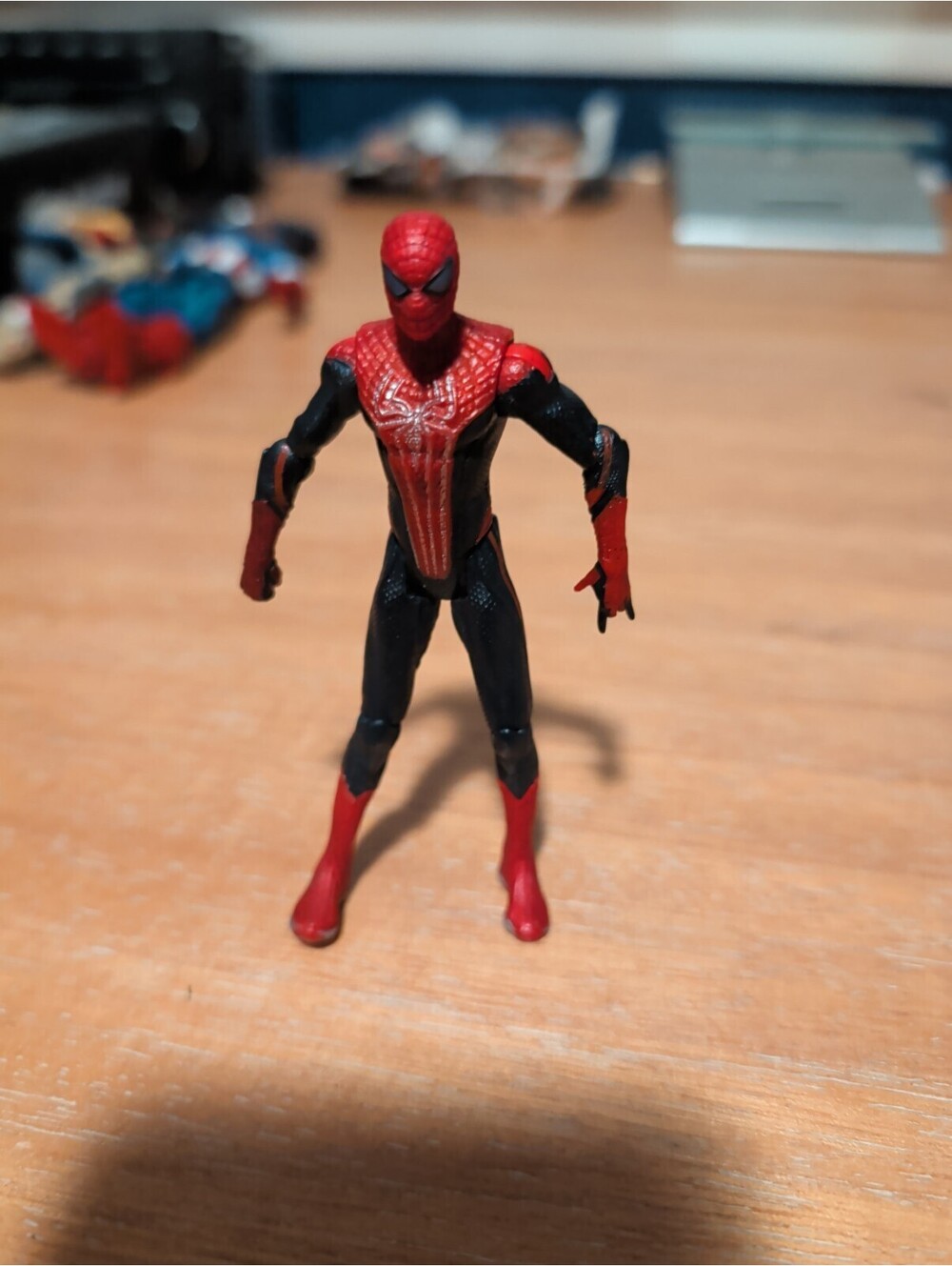 Poseable Amazing Spider-Man 4" Action Figure 2011 Movie EUC